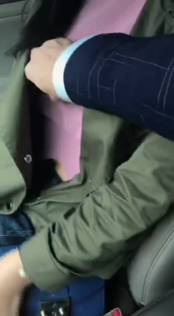 图片[3]-对白精彩丰田男开车接背着老公偸情的情人下班说不去酒店今天在车上玩-老宋小屋