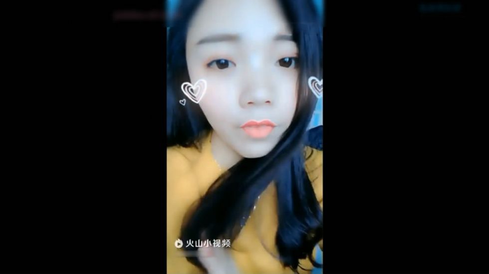 图片[2]-高端自拍佳作-交友软件上认识的97年童颜巨乳网红美女花了不少钱终于约到酒店啪啪-老宋小屋