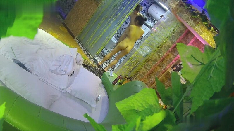 图片[2]-全程很真实主题酒店偸拍一对大学生情侣开房激情造爱妹子身材极品奶子大呻吟声刺激从头干到尾无尿点-老宋小屋