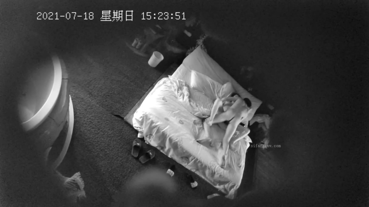 图片[3]-2021七月新流出情趣酒店树林房偷拍星期天休息约漂亮女网友见面开房对白清晰-老宋小屋