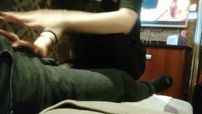 图片[2]-流浪丶寻花足疗店真实勾搭女技师，高颜值美女，驾车带酒店操逼，伸进内裤摸逼，射的有点快-老宋小屋