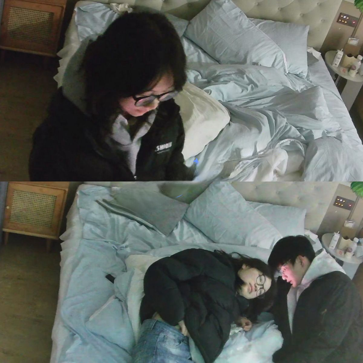 图片[5]-⭐酒店针孔偷拍小白袜白月光眼睛婊和男友深情做爱流出-老宋小屋