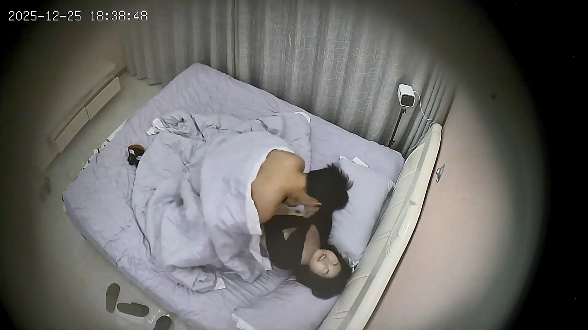 图片[16]-❤️20251227酒店针孔偷拍❤️浑圆奶白大胸妹子和男友酒店入住两天操四场-老宋小屋