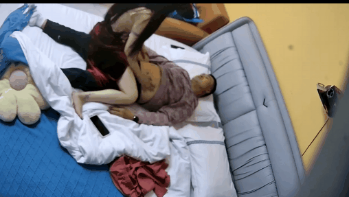 图片[2]-12-8流出民宿酒店偷拍 大叔下班无聊找了个极品黑长直外围体验柔式spa操逼泄火-老宋小屋