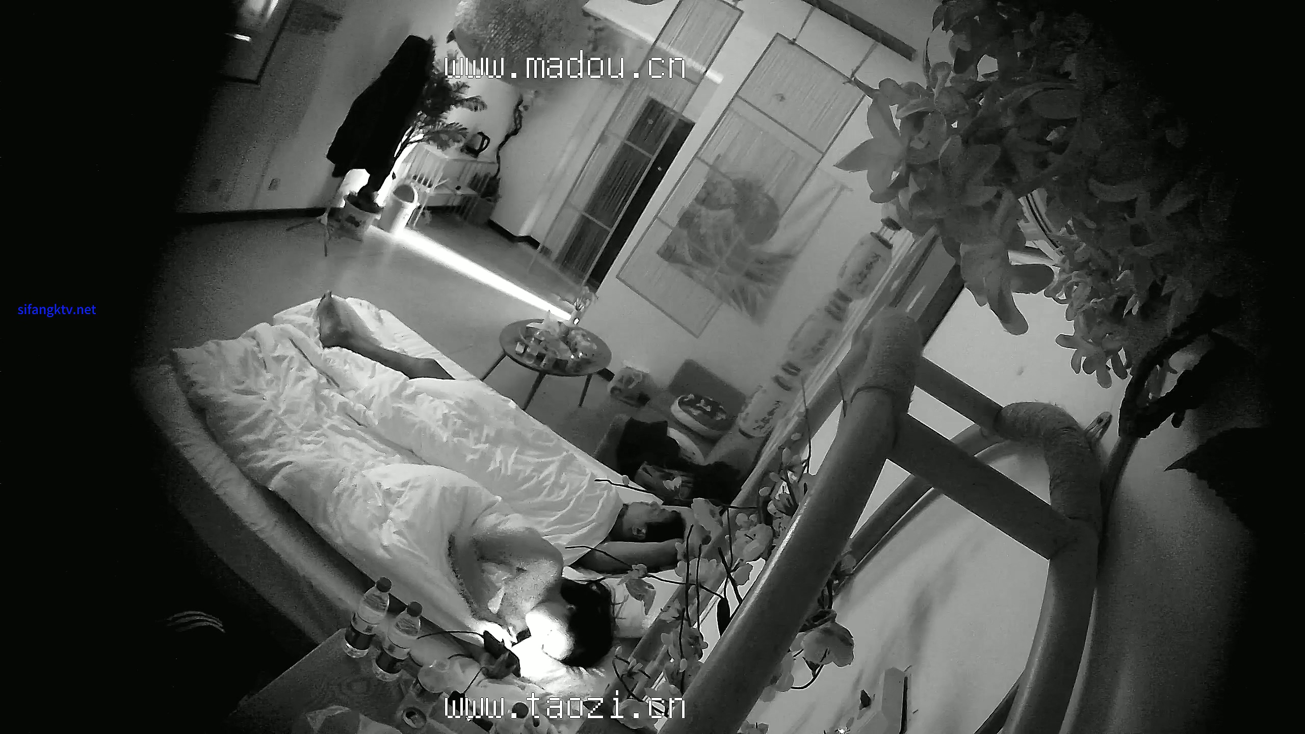 图片[3]-【酒店针孔偷拍】，被内射了好紧张，美女翻来覆去睡不着，第二炮要求必须带套才行-老宋小屋