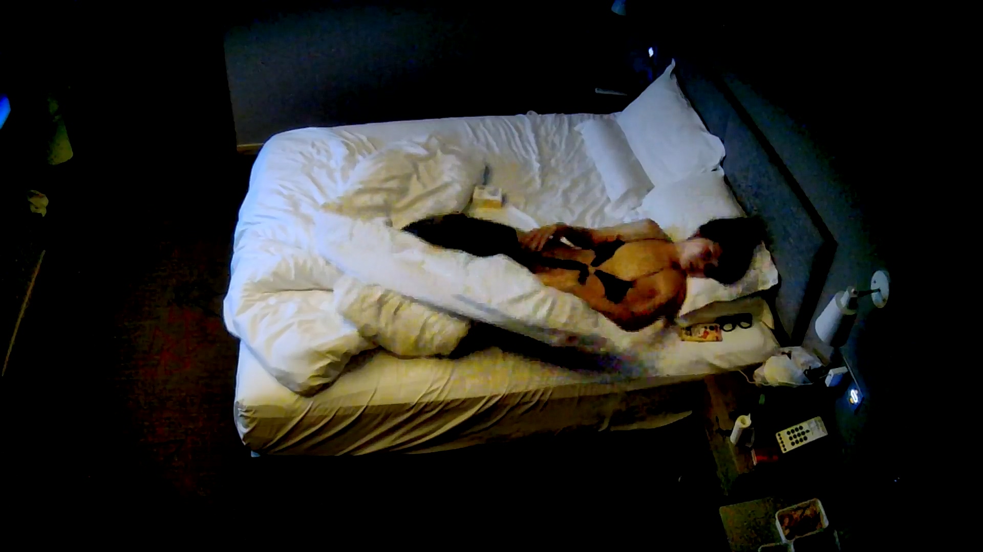 图片[22]-❤️20251223⭐酒店针孔偷拍极品眼镜骚女套上黑丝勾引男友吃不饱自己扣-老宋小屋