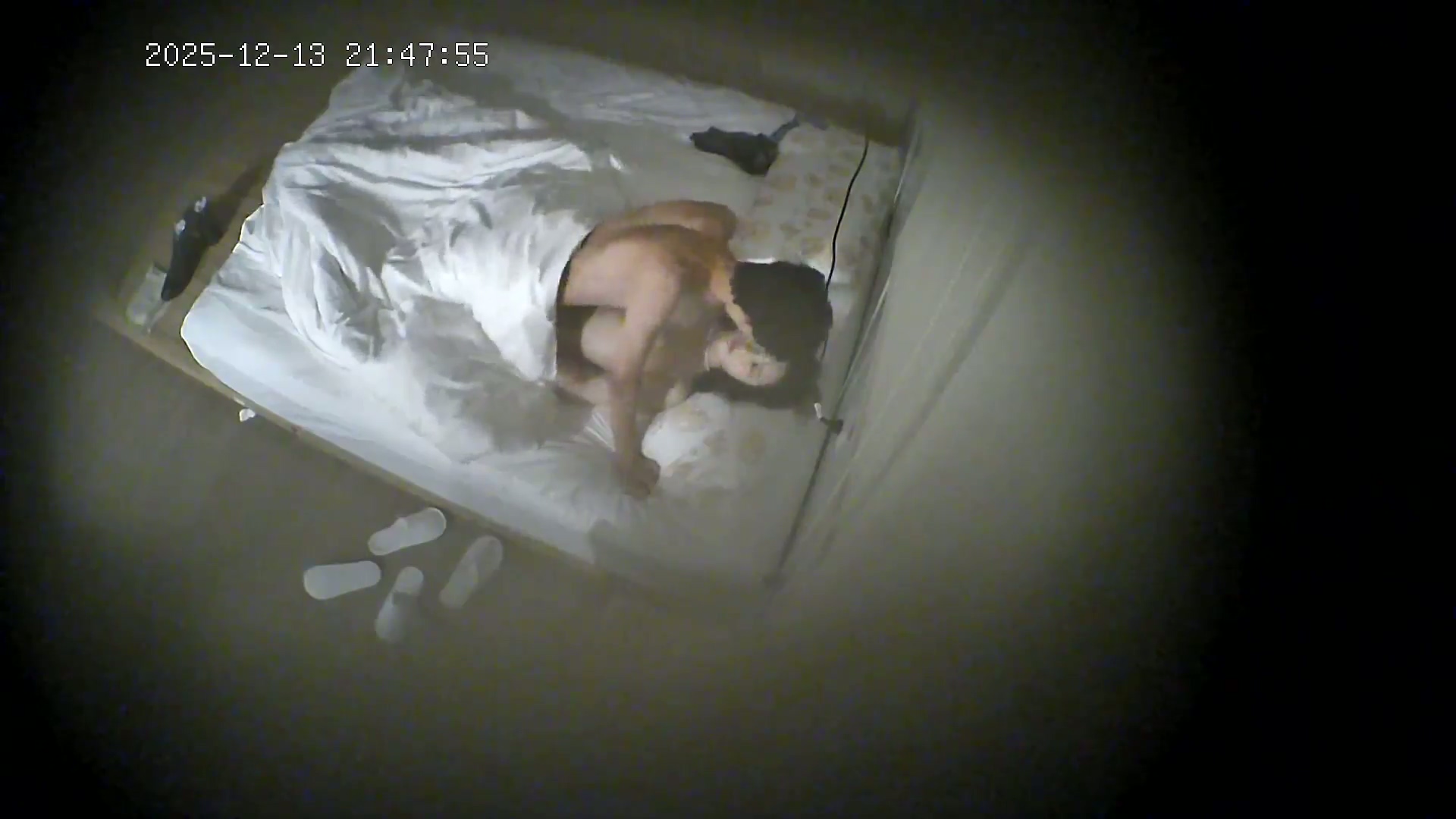 图片[10]-❤️20251214酒店针孔偷拍❤️参加婚礼的伴娘结束后被男朋友折叠起来狂操-老宋小屋