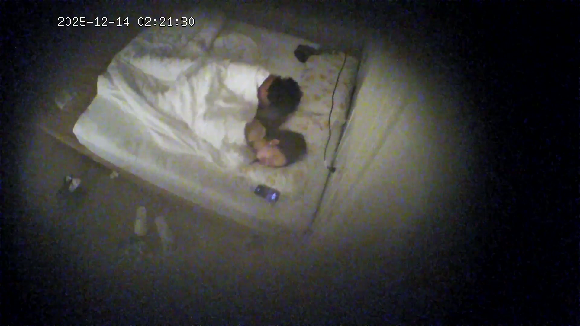 图片[22]-❤️20251214酒店针孔偷拍❤️参加婚礼的伴娘结束后被男朋友折叠起来狂操-老宋小屋