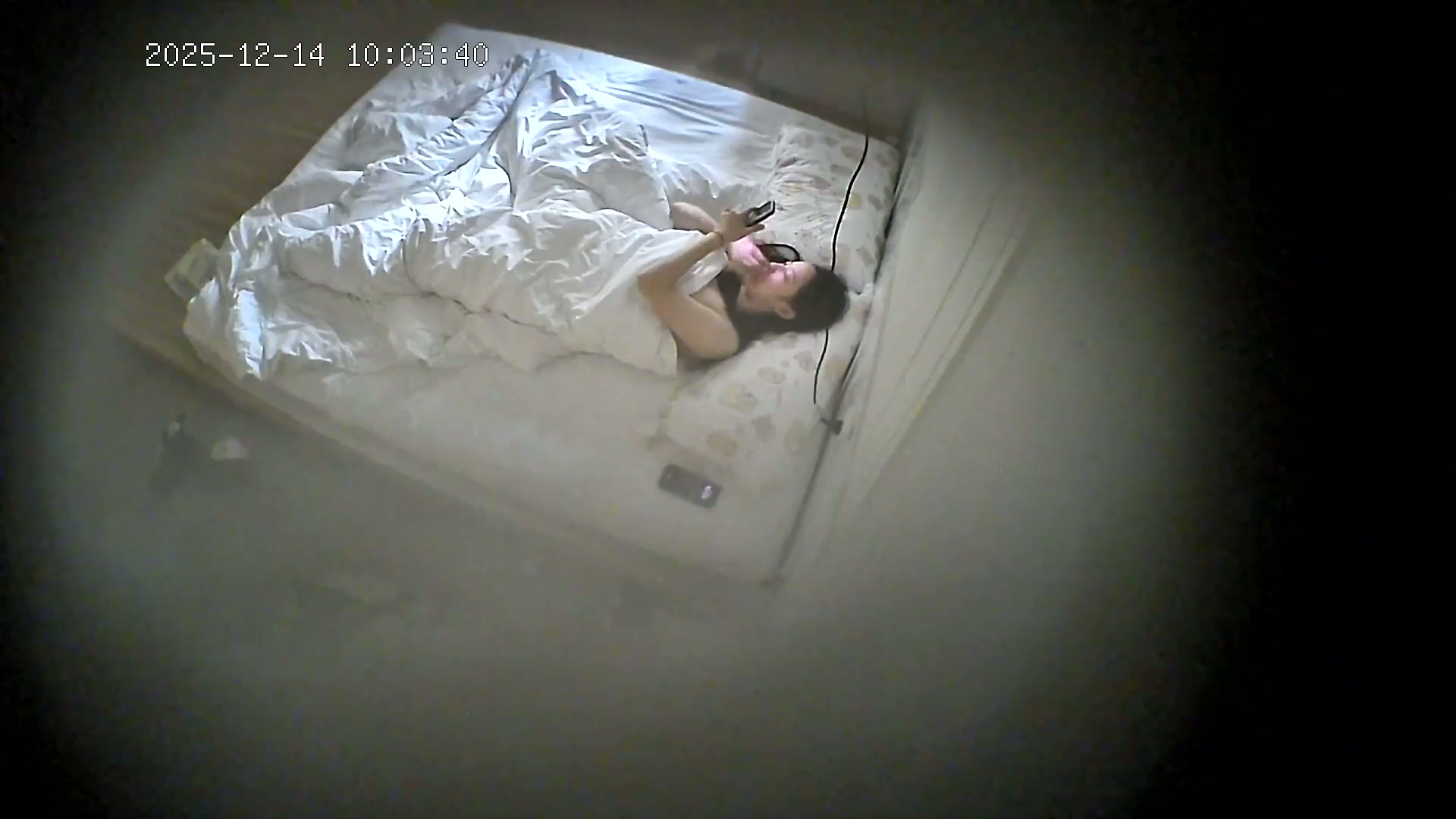 图片[25]-❤️20251214酒店针孔偷拍❤️参加婚礼的伴娘结束后被男朋友折叠起来狂操-老宋小屋