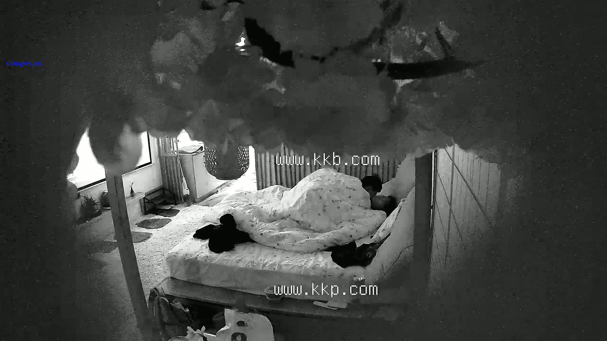 图片[5]-流出酒店偷拍 年轻情侣开房激情啪啪女生声音甜美，呻吟叫声非常的酥软-老宋小屋