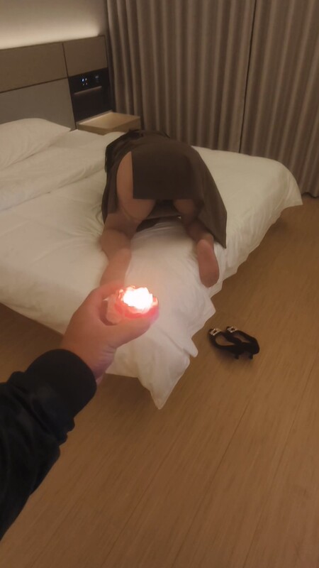 图片[3]-天天在养殖场有些乏味 给老妈买高跟穴和丝袜 到酒店滴蜡寻欢 精液内射了两次妈妈[MP4/1.52G]-老宋小屋