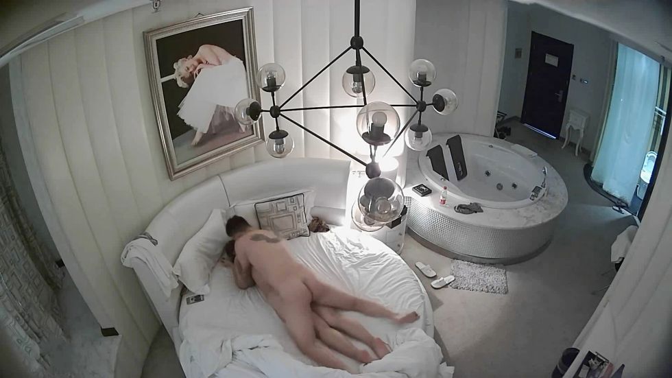 图片[6]-白皙性感的漂亮美女和自称很厉害的大叔酒店约啪说:我要不许射啊-老宋小屋