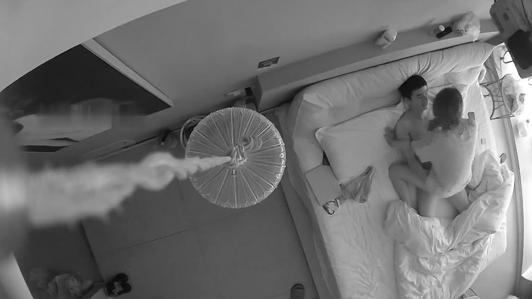 图片[3]-[无水印]2023-11酒店偷拍极品JK学生妹 大白天和男友操穴 一炮又一炮-老宋小屋