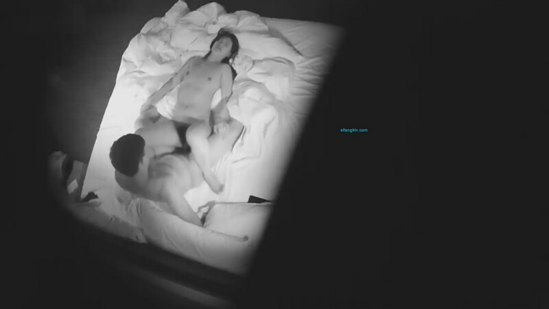 图片[4]-流出安防酒店摄像头偷拍❤️白领小姐姐下班开好房让男友过来啪啪啪-老宋小屋