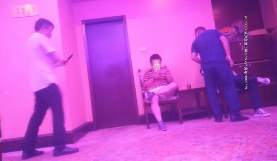 图片[2]-偷拍视角（偷拍大师）偷拍在东莞式的会所酒店选妃-老宋小屋
