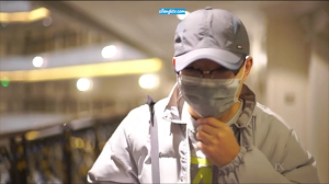 果哥收山不再拍摄大尺度视频最后与秀人嫩模筱慧自拍《五星级酒店服务员》-老宋小屋