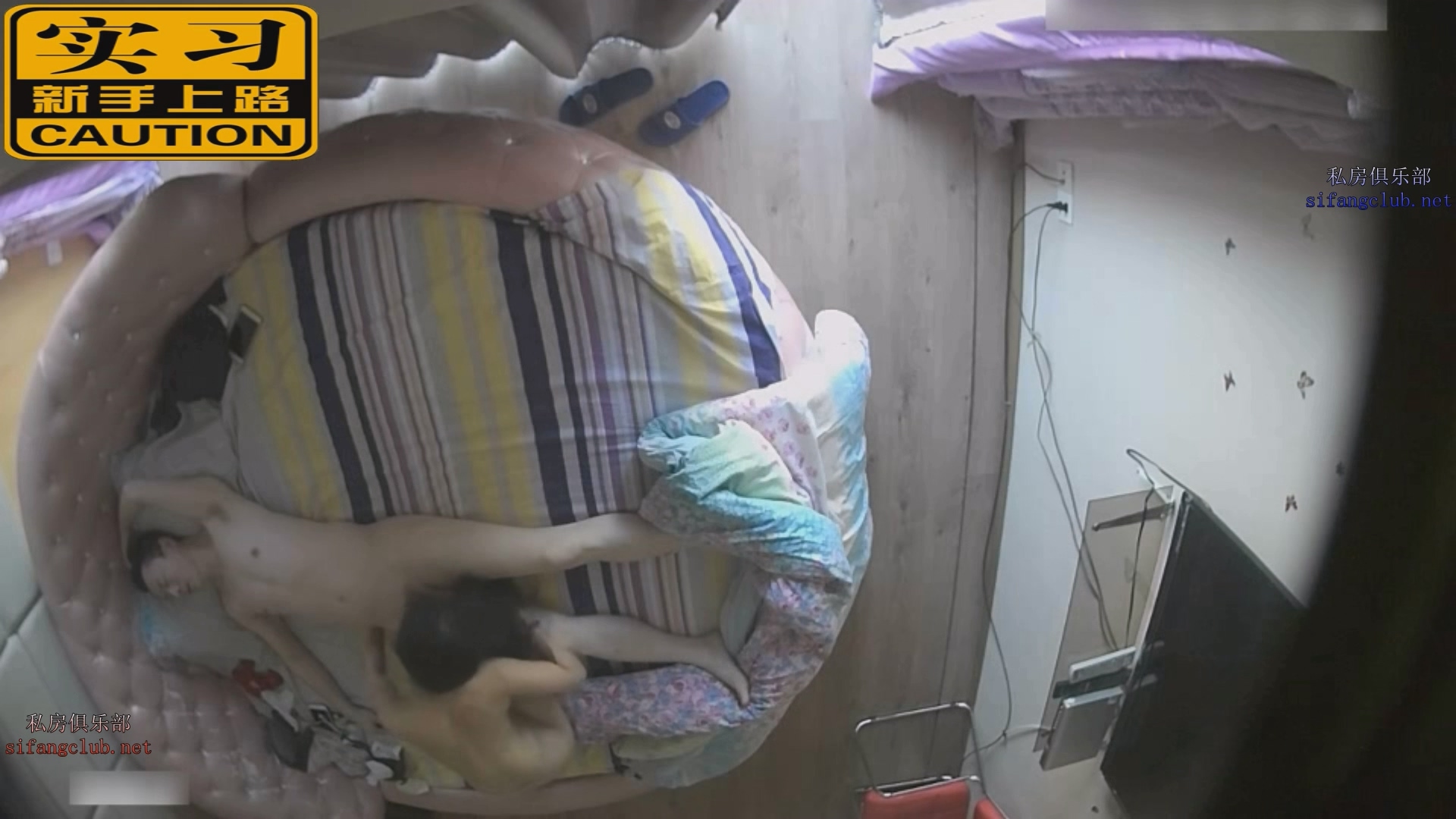 图片[3]-经典酒店偷拍 上帝视角 妹子被射完继续穿丝袜助兴-老宋小屋