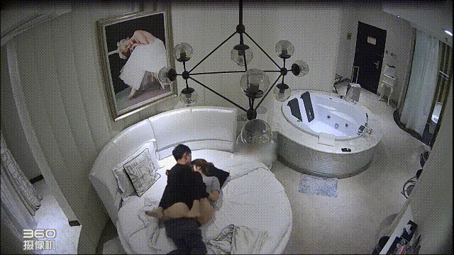 高清精品-《黑客破解》单位领导酒店约炮美女下属“你的失误帮你解决”各种姿势啪啪-老宋小屋