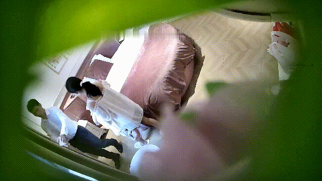 高清精品-新片速递酒店偷拍大学生情侣开房初夜斯文眼镜学妹的害羞之旅-老宋小屋