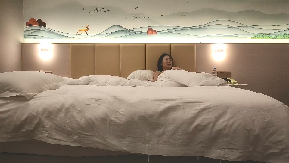 图片[6]-7-12小马寻花 足浴按完摩，回酒店调教少妇，把骚货当狗骑-老宋小屋