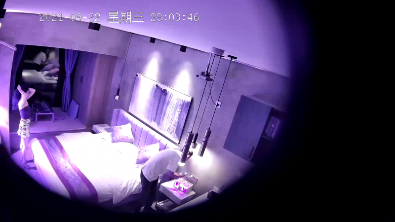 9.23【安防酒店】偷拍小情侣开房，男的各种舔女友逼逼，疯狂暴操-老宋小屋