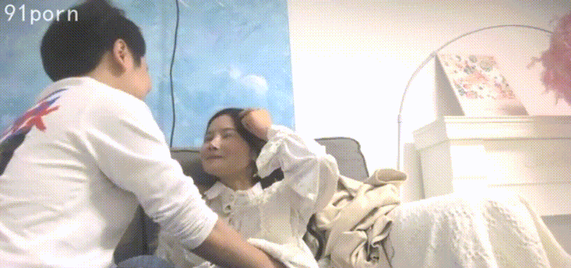 图片[3]-眼镜小哥酒店约炮熟女同事各种姿势啪啪完美露脸-老宋小屋