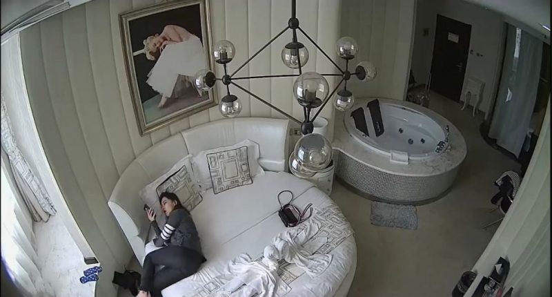 女神级时尚性感的美女酒店和东北小情人偷情啪啪-老宋小屋