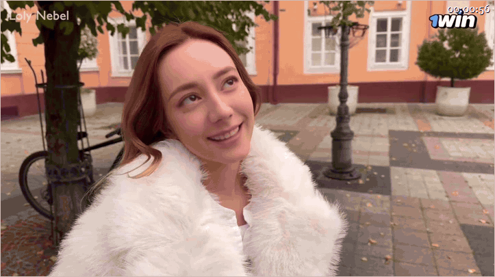 ✨【AI明星换脸】「迪丽热巴」女星出门在外被粉丝认出 温存过后却发现自己被骗[中文字幕][187MB/MP4/6:29/WF]愃-老宋小屋