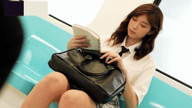 图片[5]-【AI明星换脸】✨周也✨电车痴女 勾引乘客！[348.92M/MP4/00:45:35/116]-老宋小屋