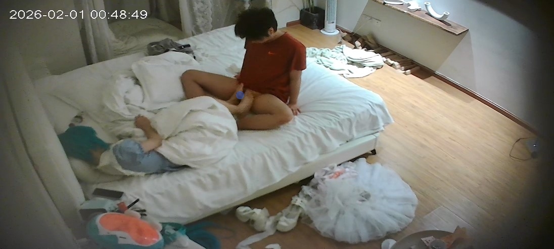 图片[4]-2-1流出酒店偷拍cos圈真乱两个角色扮演的小年轻在酒店乱搞-老宋论坛