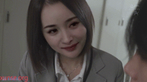 图片[4]-【AI明星换脸】❤️杨幂-黑丝淫荡女上司被下属抓到把柄只能献上淫荡的肉体[MP4/397M/00:15:50/116]氺-老宋小屋