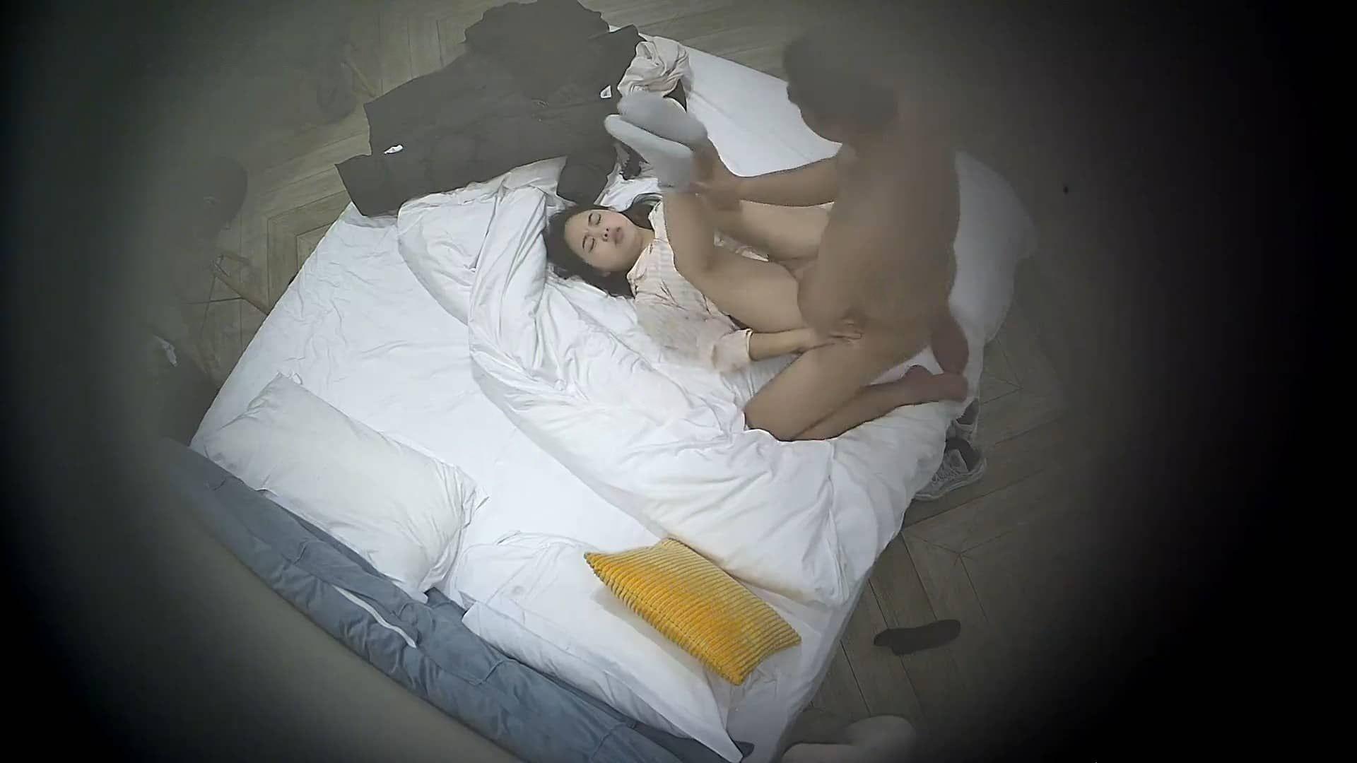 图片[7]-2-13流出酒店偷拍刚放假爱学习的美女带着书和男友反复入住肆意欢愉完整版-老宋小屋