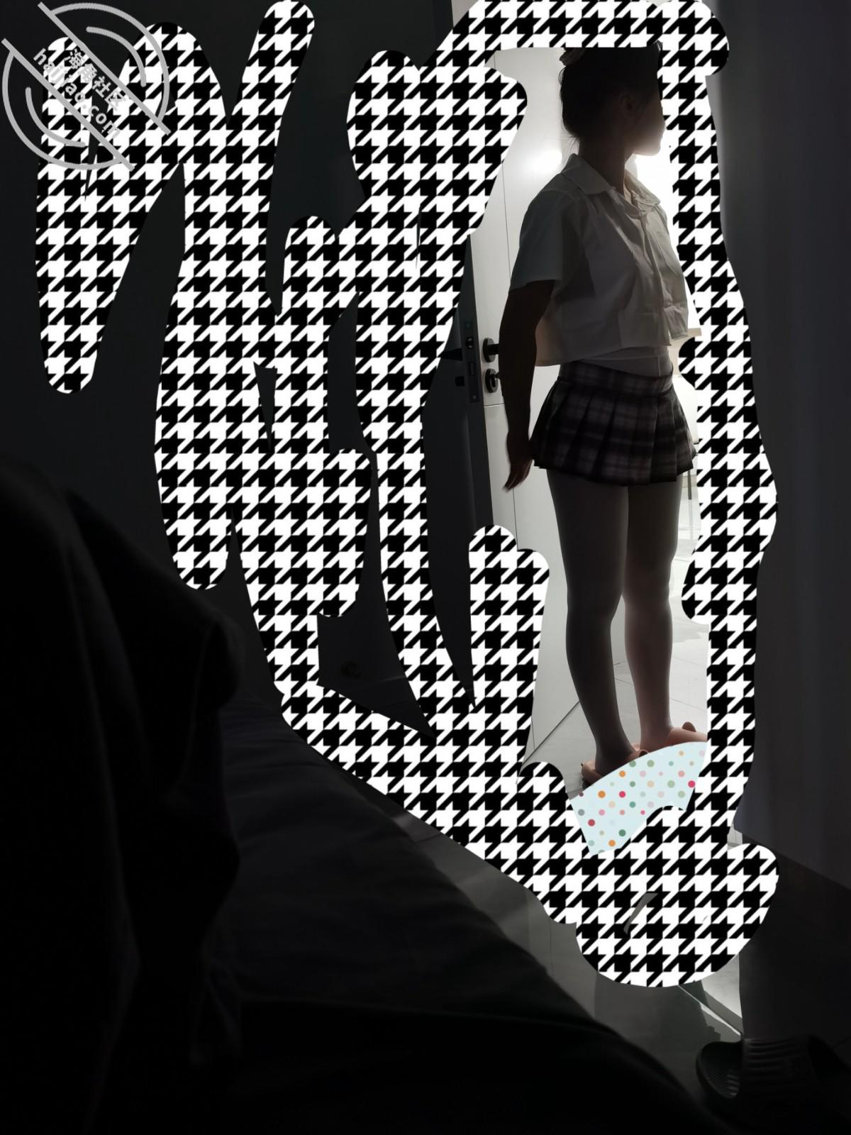 图片[1]-作者：1海角老淫1 《6原创萝莉女儿 我在看毛片撸管闺女偷看 最后内射小穴》-老宋小屋