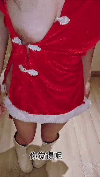 作者：亲姐的诱惑 《[原创视频]88姐姐换上圣诞公主服太诱人，喷水水量惊人，甜蜜对话疯狂抽插》-老宋小屋
