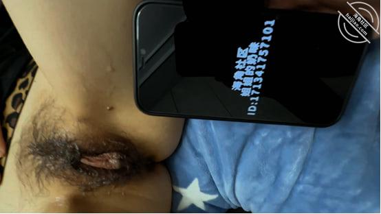 作者：姐姐的奶味 《120. 趁姐夫买早餐去把老姐操喷，刚内射完姐夫就回来了》-老宋小屋