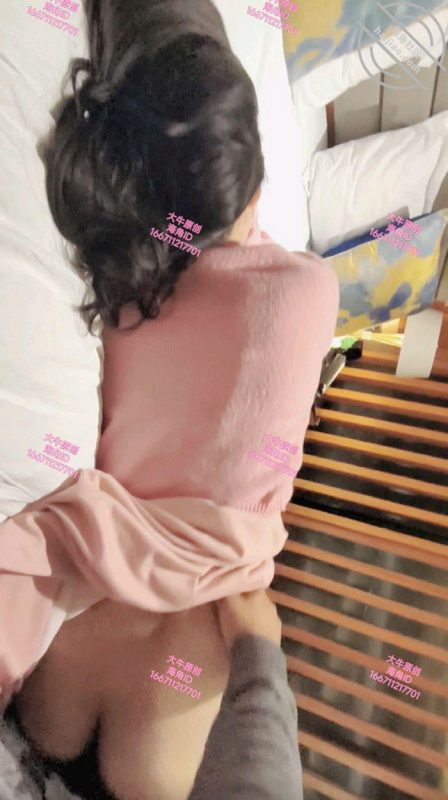 作者：鬼父大牛 《大牛原创10 不再犹豫抓住机会！无套操了醉酒后不省人事的女儿》-老宋小屋