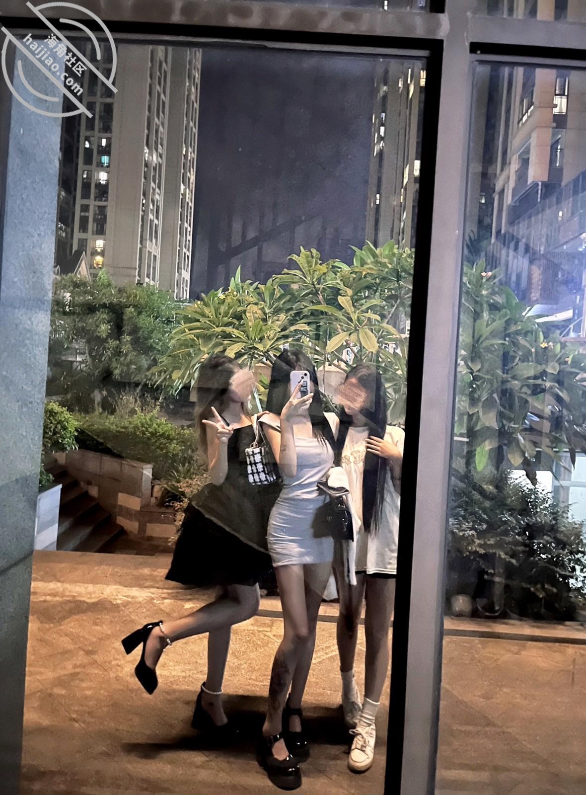 图片[1]-作者：我的离婚姐姐 《姐姐的闺蜜成功被我拿下。还是年轻的嫩啊。真会》-老宋小屋