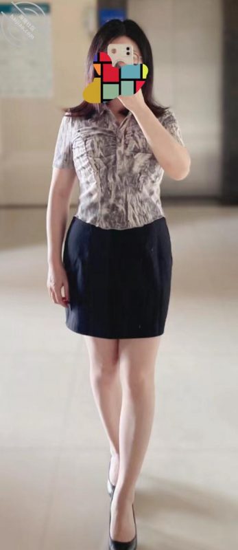 作者:熟控大胖 《图,丝袜熟女的美丽诱人身体》-老宋小屋