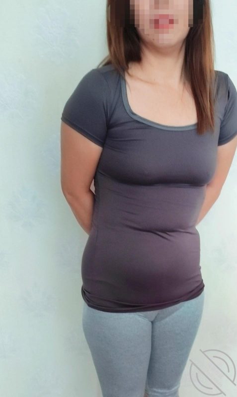 作者:熟控大胖 《原创!上班午休时间跑去操同事他骚妈,同事妈妈的大屁股真白真大》-老宋小屋