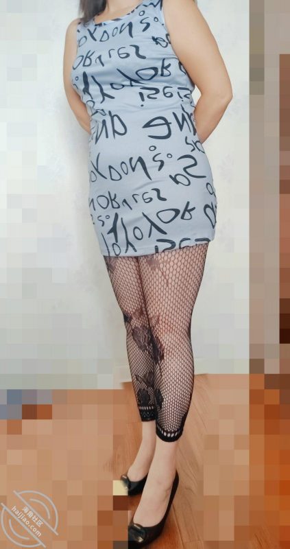 作者：熟控大胖 《（原创）中秋操同事妈，美熟阿姨背叛自己老公和儿子羞涩的样子插起来太舒服了》-老宋小屋