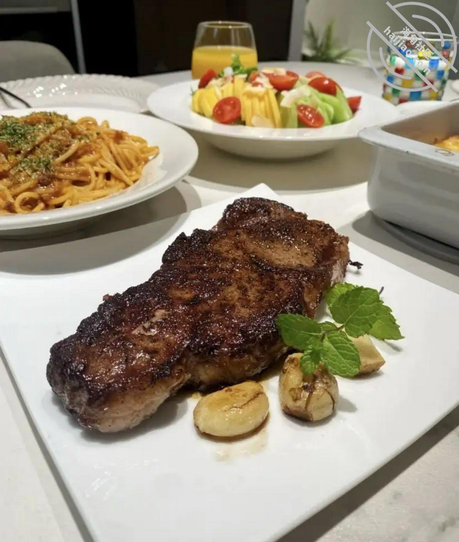 图片[1]-作者：当老师的姐姐是反差婊 《当老师的反差婊姐姐(五)，姐姐答应帮我口后，乘胜追击把姐姐按在沙发给操了》-老宋小屋