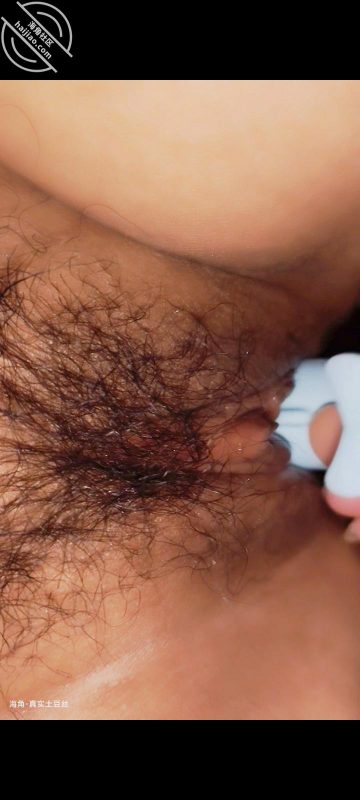 作者：最爱巨乳燕妹 《[真实原创]出租屋操燕妹②原视频，无处里，隔壁受不了了，假装咳嗽……！》-老宋小屋