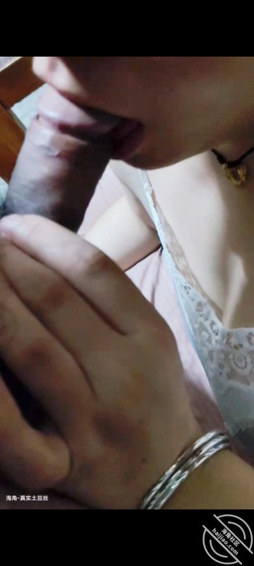 作者：最爱巨乳燕妹 《[真实原创]出租屋操燕妹③调教燕妹叫主人！有露脸，有对白，内射！》-老宋小屋