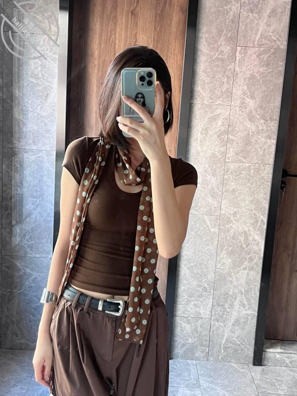 作者：亲姐姐的淫穴 《独家原创51，真是刺激！和姐姐拍了姐弟乱伦里面的情节，好像她也比较享受！》-老宋小屋