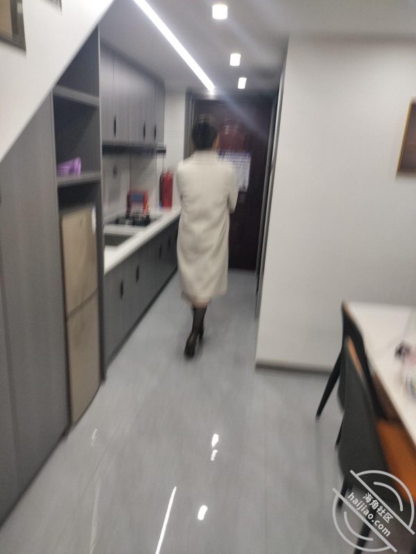 作者:和亲姐同居的日子 《原创同事姐姐续2》-老宋小屋