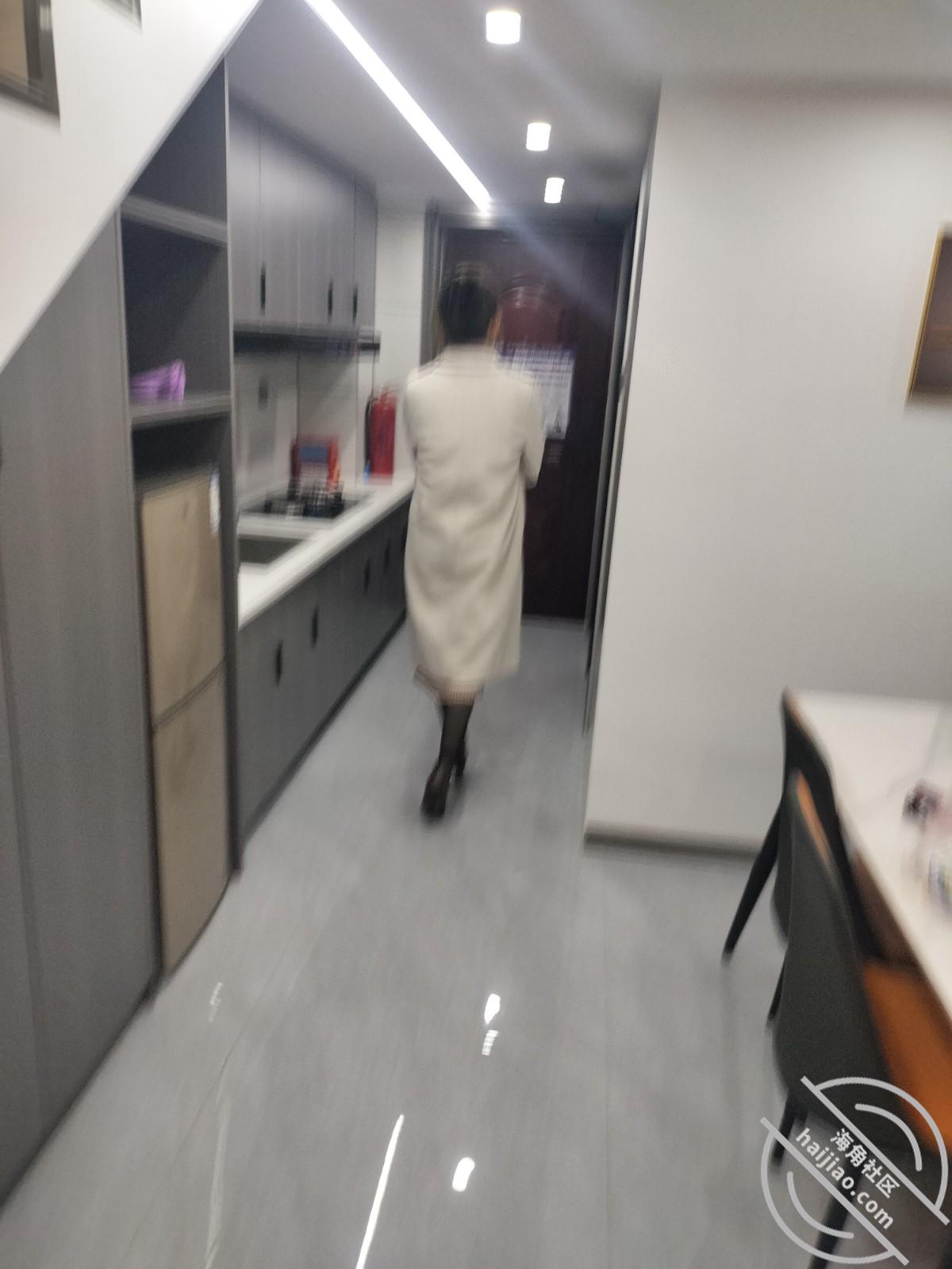 图片[1]-作者：和亲姐同居的日子 《原创同事姐姐续2》-老宋小屋