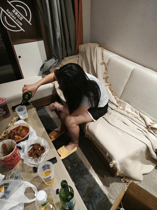 作者:操上少妇熟女御姐 《【轻熟表姐】18 醉酒的表姐自动挡,女上位发挥》-老宋小屋