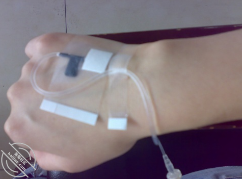 作者：内心中的黑暗之神 《一边和护士暧昧，一边无套爆操内射亲妹—我和亲妹妹51（视频贴）》-老宋小屋