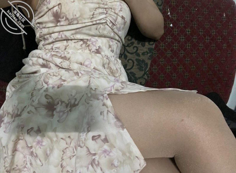 作者：我就放进去不动 《（真实原创）挑战全网最强，半夜在老爸房门外，疯狂的乱操着后妈。》-老宋小屋