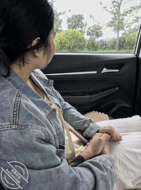 作者：吕小布爆操小仙女 《【操亲妹 原创vlog】操完我妹后她男朋友骂我。我操我妹跟你有什么关系》-老宋小屋